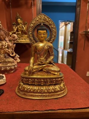 尼泊尔紫铜鎏金释伽牟尼金身佛像